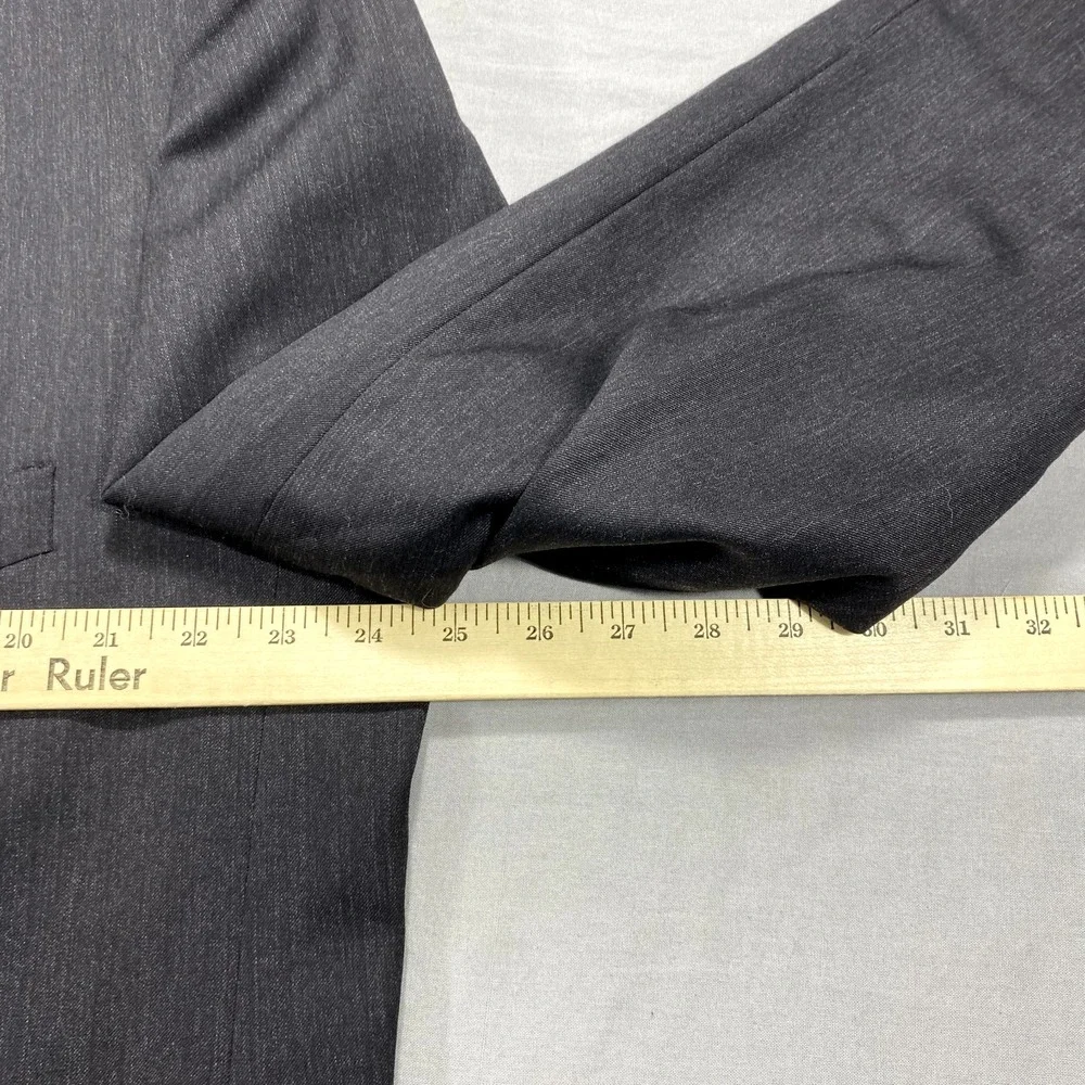 VINTAGE Ungaro Blazer‎ Mens 48L Gray Wool 2-Button Sport Coat Jacket Paris